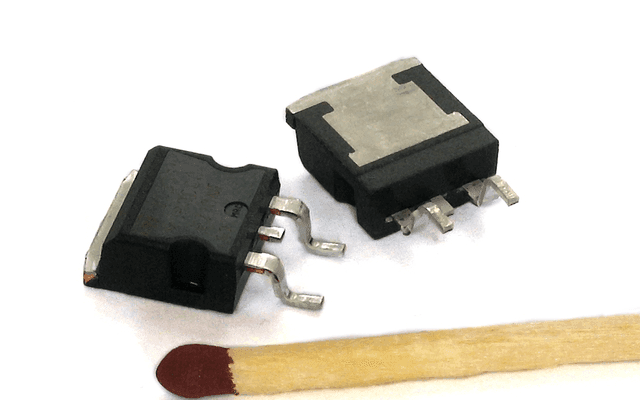 MOSFET (金属氧化物半导体场效应晶体管)
