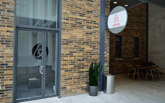 爱彼迎(Airbnb)