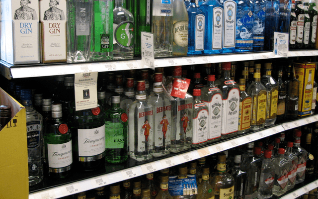 Gin(Go 高性能 Web 框架)