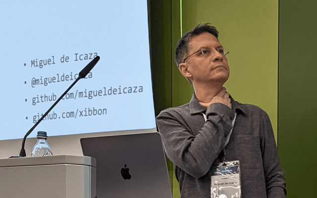 米格尔·德·伊卡萨（Miguel de Icaza）