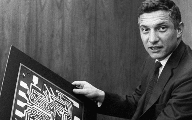 罗伯特·诺伊斯 (Robert Noyce)
